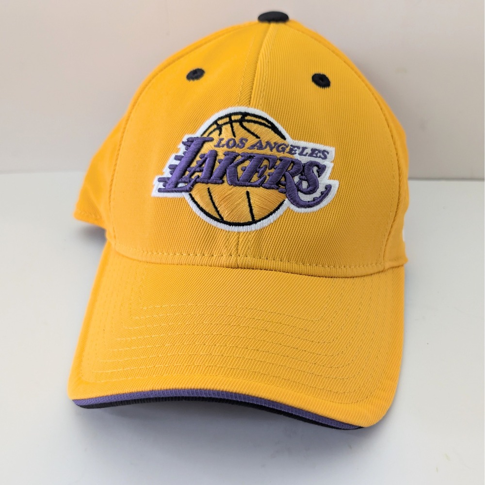 Adidas Los Angeles Lakers NBA Hat Gold Purple Embroidered Stretch Fit S/M Cap